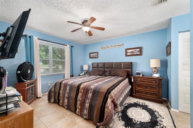 18 OLIVE CIRCLE, Ocala, FL 34472