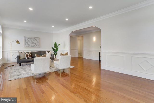 1615 S OAKLAND STREET, Arlington, VA 22204