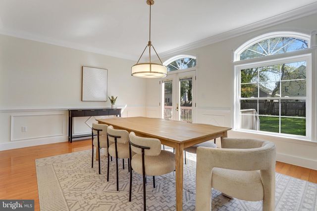 1615 S OAKLAND STREET, Arlington, VA 22204