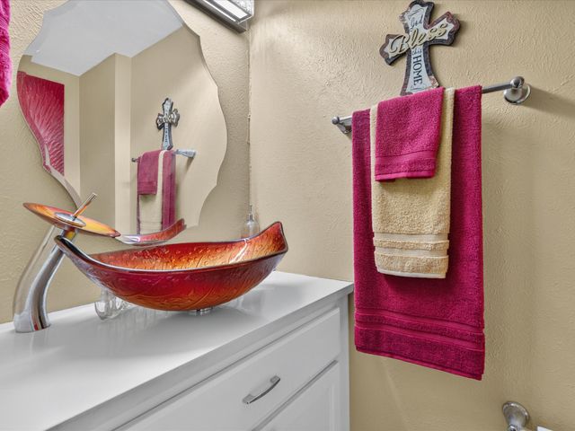 3018 Harbinger Lane, Dallas, TX 75287