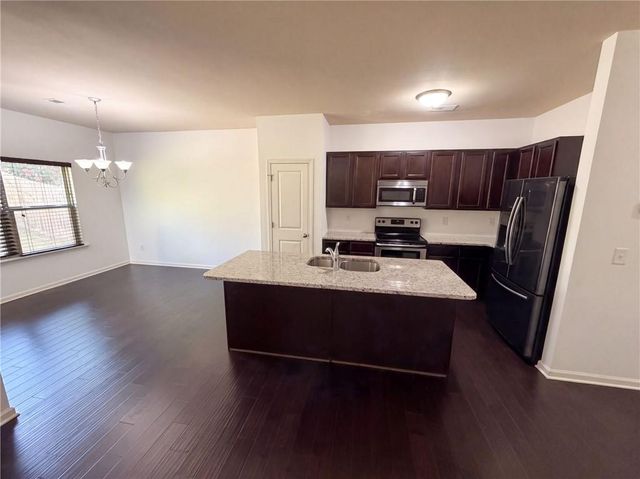 106 Southwind Circle, Newnan, GA 30265