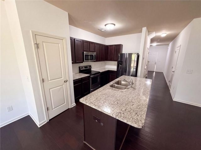 106 Southwind Circle, Newnan, GA 30265