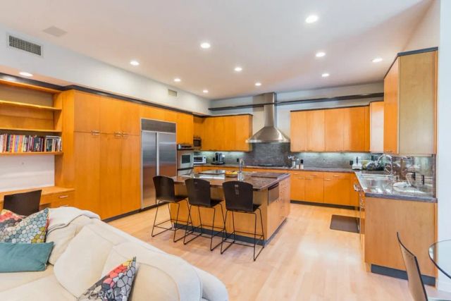 4921 Rupert, Encino, CA 91316