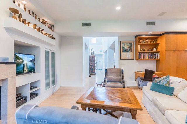 4921 Rupert, Encino, CA 91316