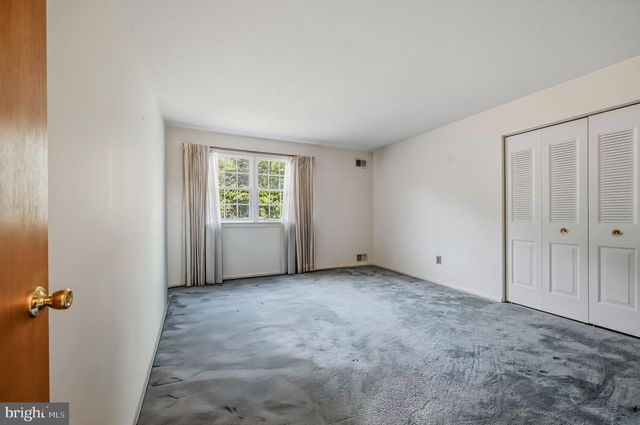 1337 MARK DR, West Chester, PA 19380