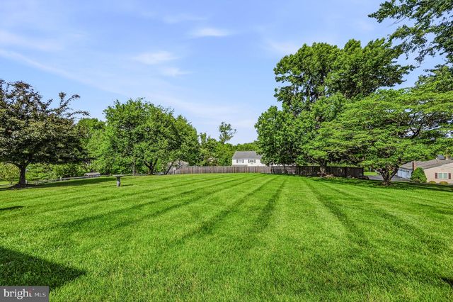 1337 MARK DR, West Chester, PA 19380