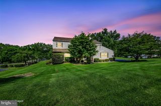 1337 MARK DR, West Chester, PA 19380