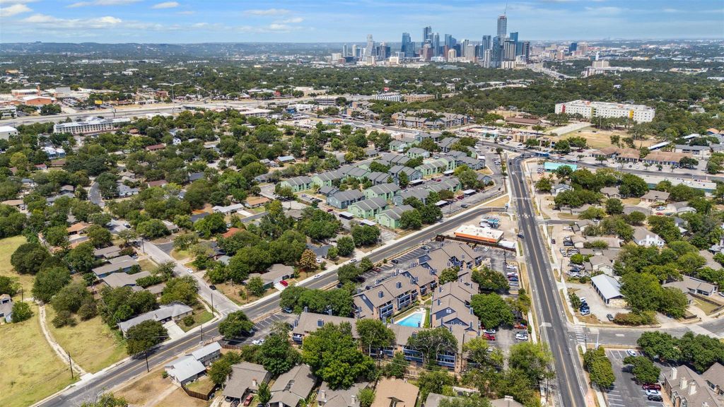 2500 Burleson RD 200, Austin, TX 78741