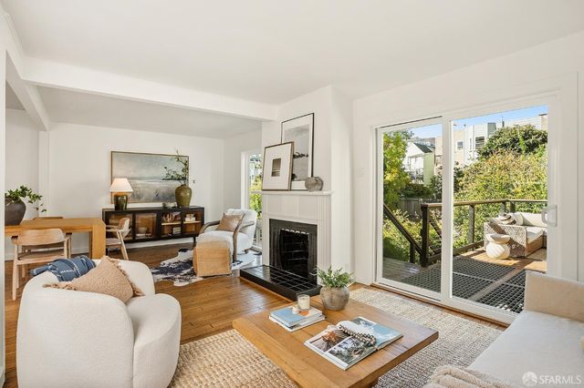 44 Collingwood Street, San Francisco, CA 94114