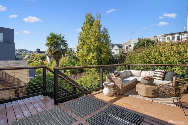 44 Collingwood Street, San Francisco, CA 94114