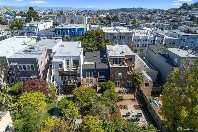 44 Collingwood Street, San Francisco, CA 94114