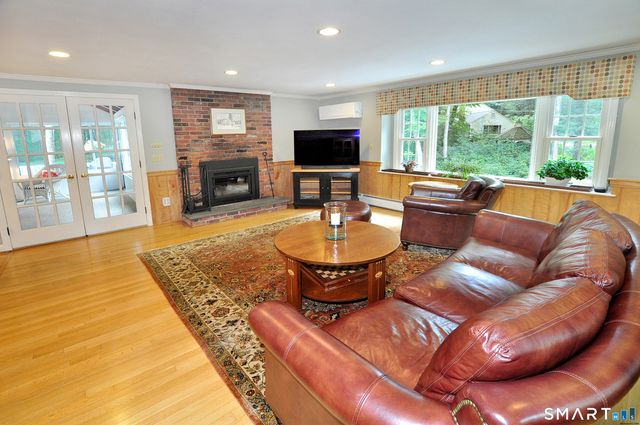 472 Firetown Road, Simsbury, CT 06070