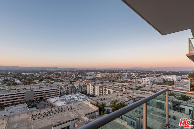 13700 Marina Pointe Drive 1520, Marina Del Rey, CA 90292