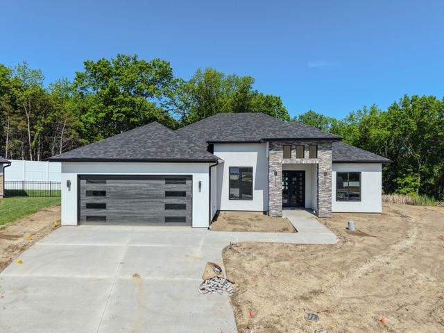 4805 WHISPER CT, Columbia, MO 65203