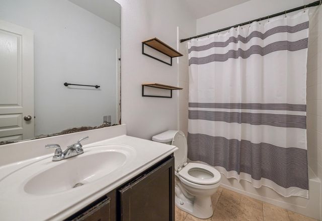 8226 Almera Falls Drive, Cypress, TX 77433