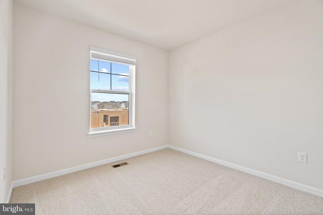 725 COMPASS WAY, Frederick, MD 21701