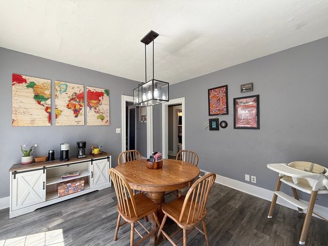 1113 E Central Park Avenue, Davenport, IA 52803