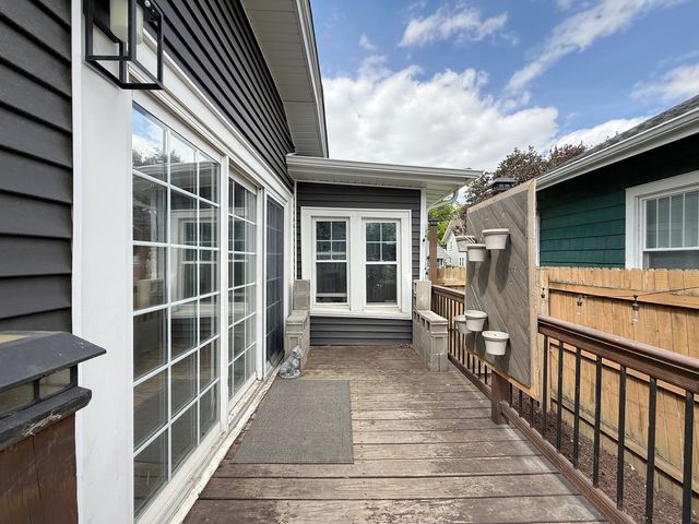 1113 E Central Park Avenue, Davenport, IA 52803