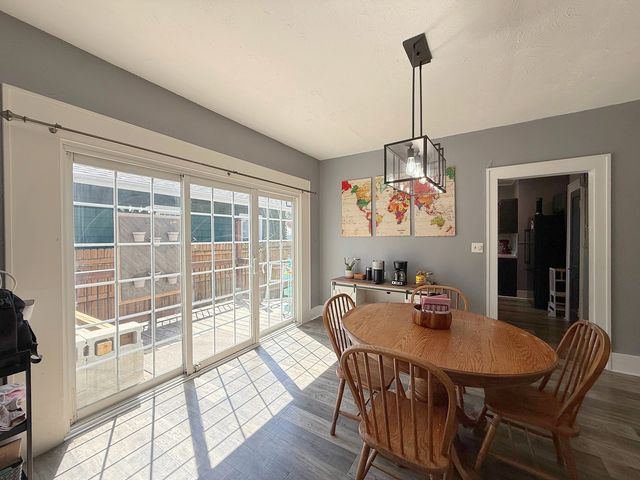 1113 E Central Park Avenue, Davenport, IA 52803
