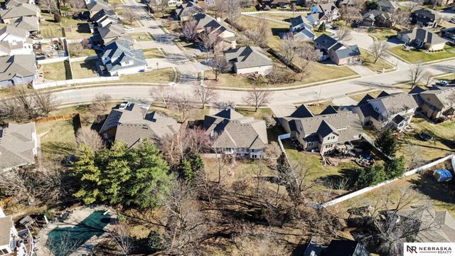 919 Rawhide Road, Papillion, NE 68046