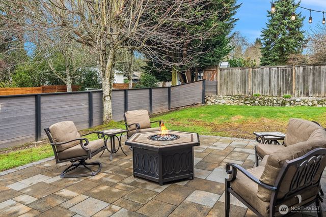 8406 NE 121st Place, Kirkland, WA 98034