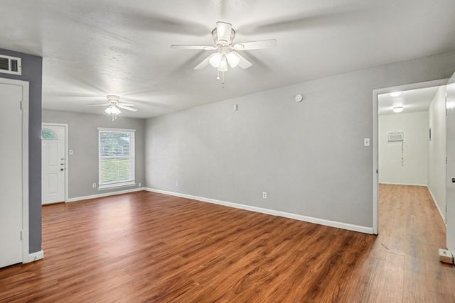 1202 Crane Drive, Euless, TX 76039