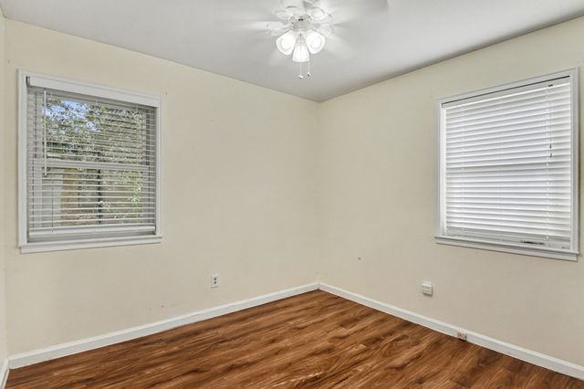 1202 Crane Drive, Euless, TX 76039