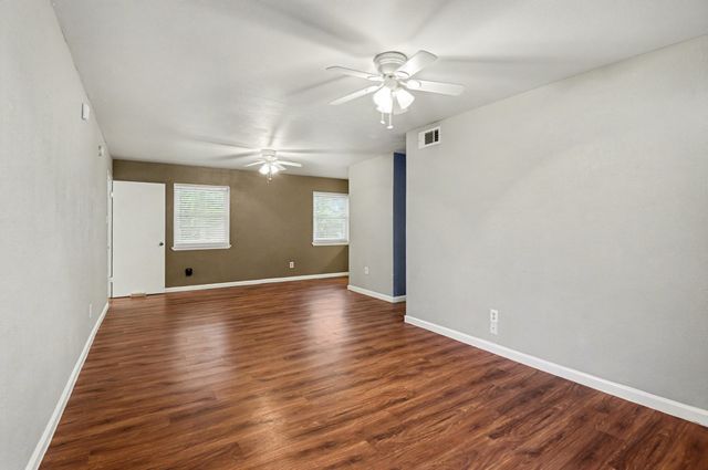 1202 Crane Drive, Euless, TX 76039