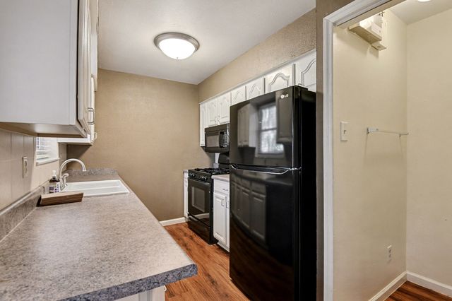 1202 Crane Drive, Euless, TX 76039