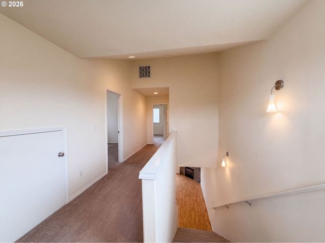 4735 Se PALADIN Ln, Hillsboro, OR 97123