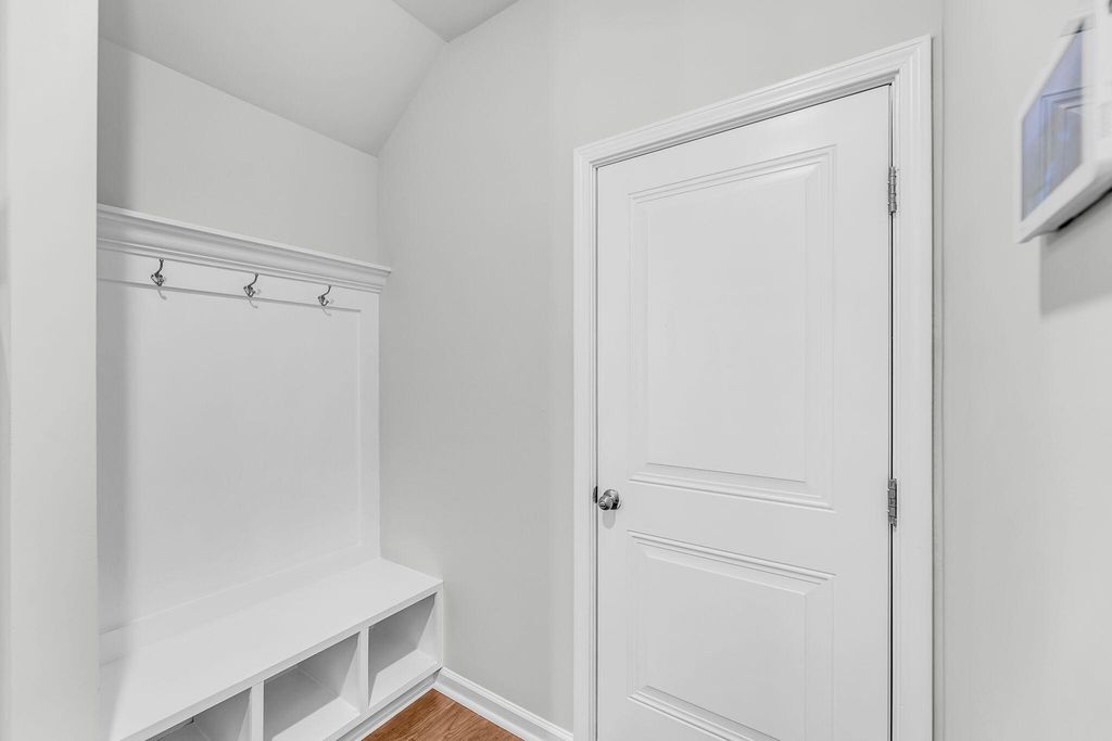 Image 13 of property listing at 3769 Sawmill Court, Mount Pleasant, SC 29466