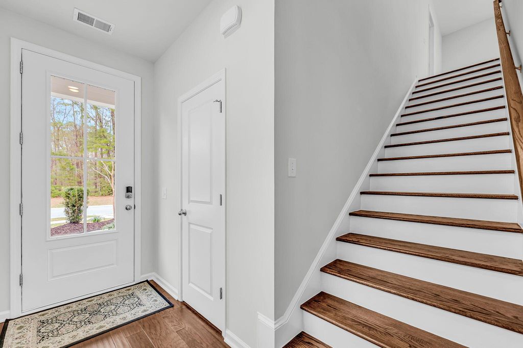 Image 24 of property listing at 3769 Sawmill Court, Mount Pleasant, SC 29466