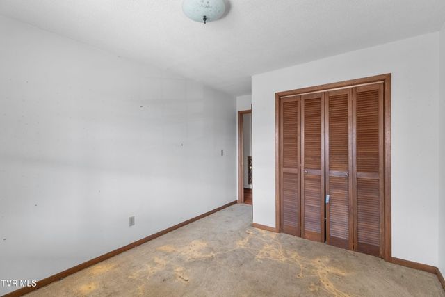 145 Kelli Lane, Tazewell, TN 37879