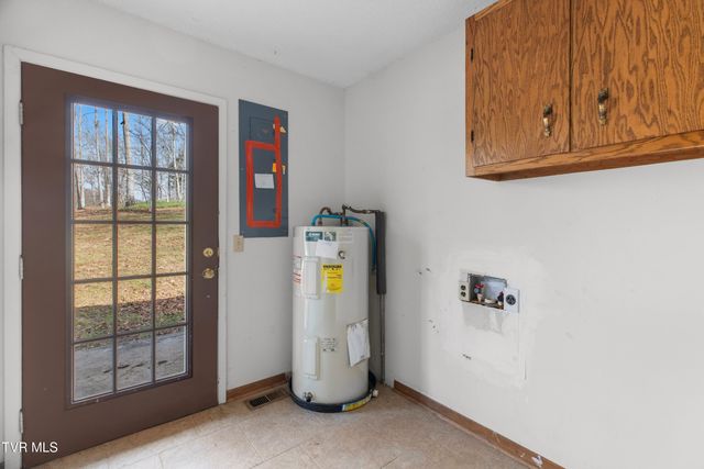 145 Kelli Lane, Tazewell, TN 37879