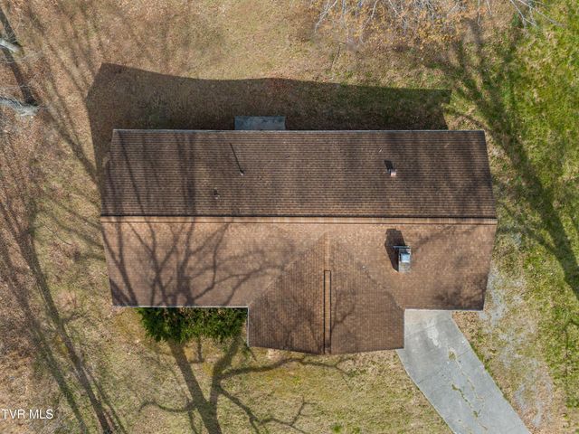 145 Kelli Lane, Tazewell, TN 37879