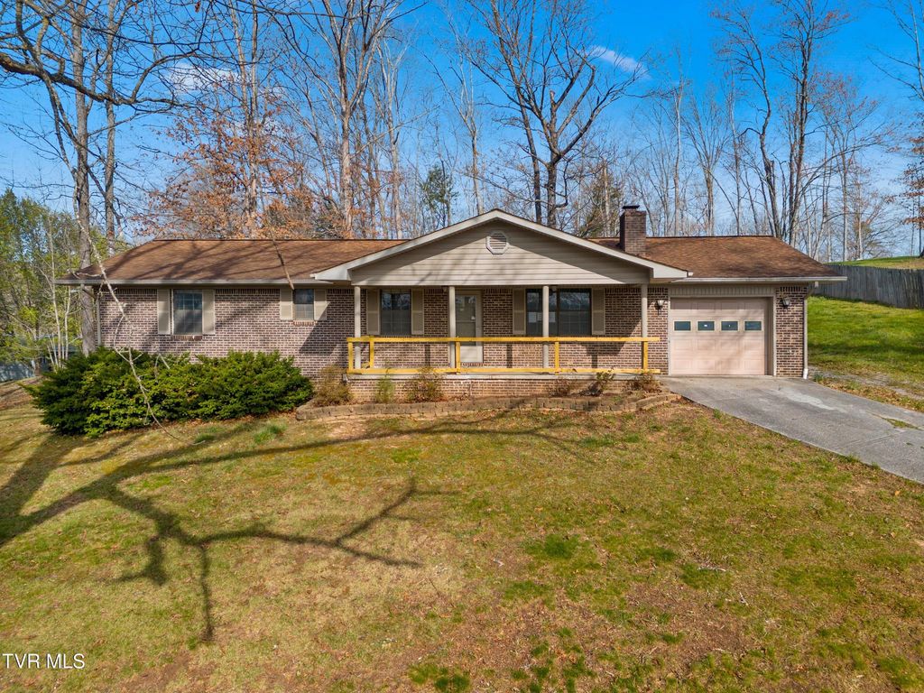 145 Kelli Lane, Tazewell, TN 37879