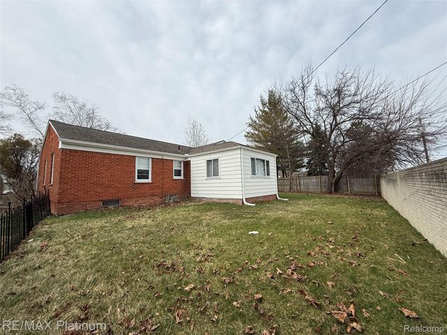 3830 Ravena Avenue, Royal Oak, MI 48073