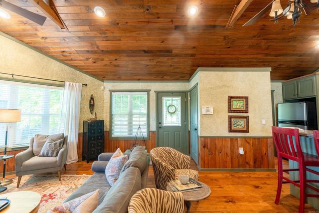 30 Old Ford Way, Heber Springs, AR 72543