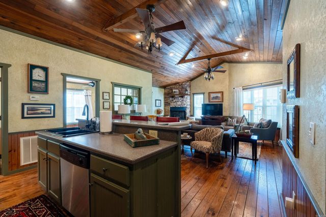 30 Old Ford Way, Heber Springs, AR 72543