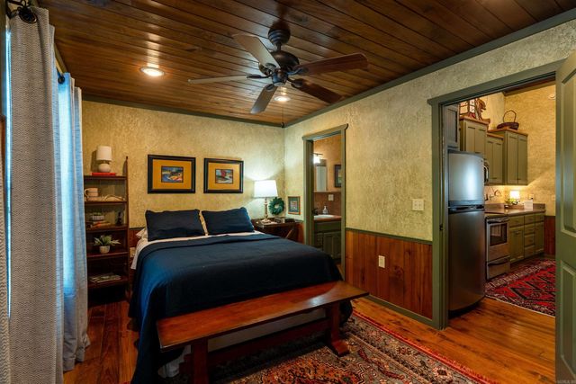 30 Old Ford Way, Heber Springs, AR 72543