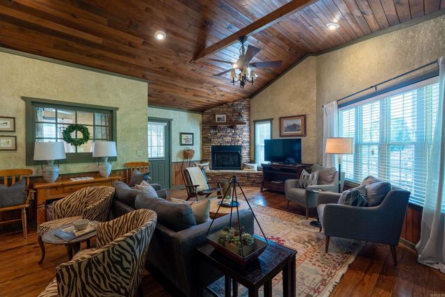 30 Old Ford Way, Heber Springs, AR 72543