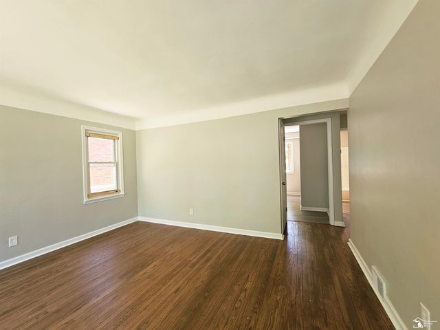 20308 Country Club Drive, Harper Woods, MI 48225
