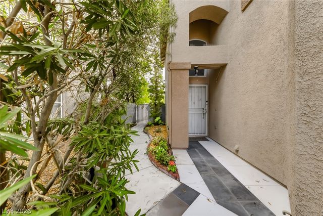 627 Landview Court, Las Vegas, NV 89123