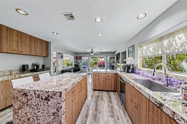 627 Landview Court, Las Vegas, NV 89123