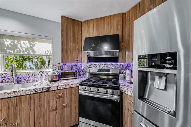 627 Landview Court, Las Vegas, NV 89123