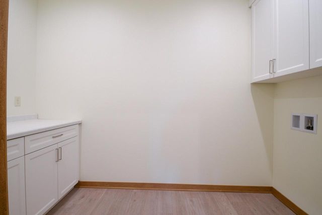 1320 Kettle DRIVE, Kewaskum, WI 53040