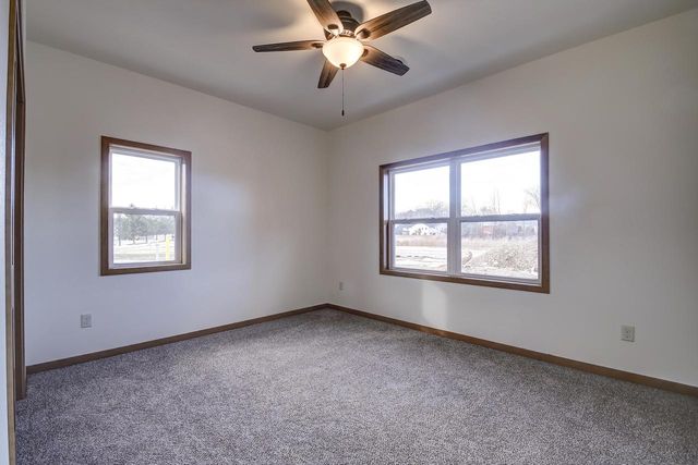 1320 Kettle DRIVE, Kewaskum, WI 53040