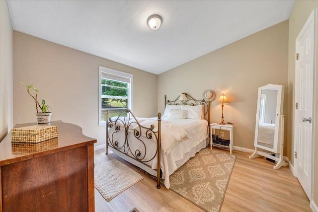 174 Log Cabin CIR, Henry, VA 24102