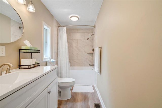 174 Log Cabin CIR, Henry, VA 24102