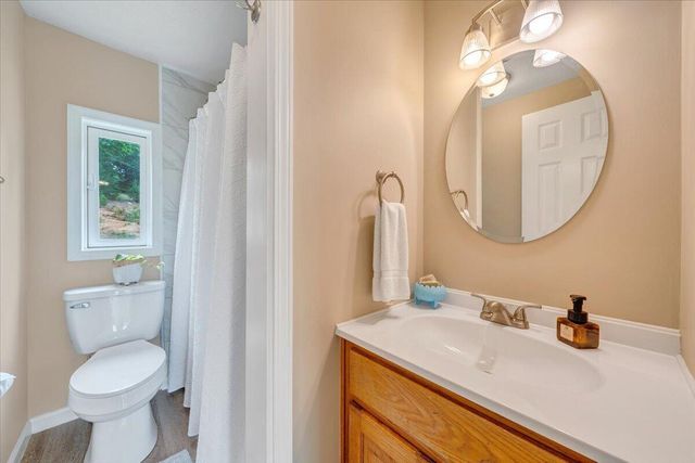 174 Log Cabin CIR, Henry, VA 24102